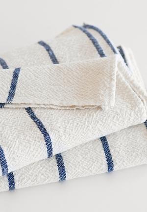 Large country towel  - navy & cream 
