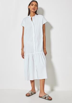 Mandarin collar tiered dress - white