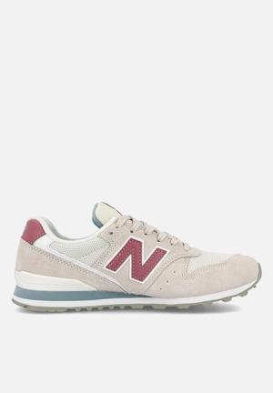 Shop New Balance Sportswear \u0026 Shoes 