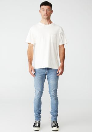 Mens Fashion - Buy Jeans, T-Shirts 
