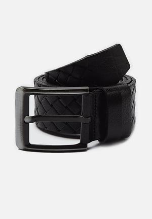 black matte belt