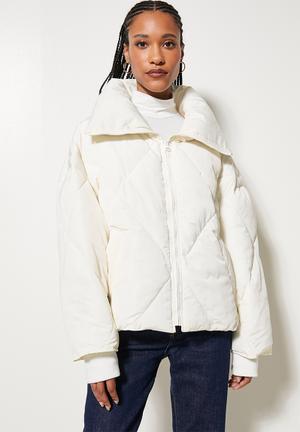 white puffer coat for women