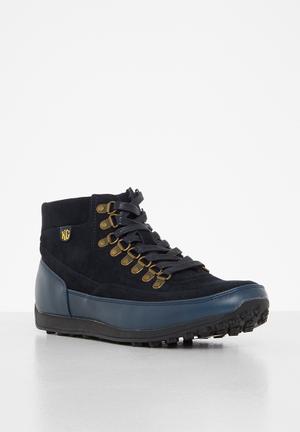 Boots for Men - Shop Mens Boots Online 