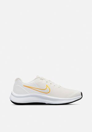 Shop Nike Shoes, Clothing \u0026 Accessories 