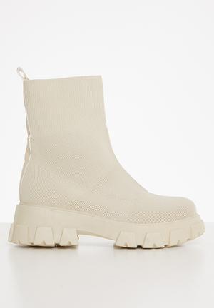 superbalist boots sale