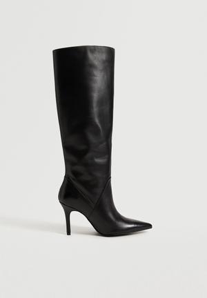 tall black boots for women