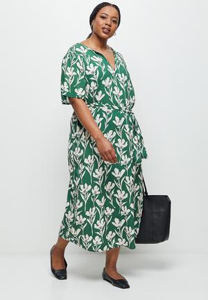 Plus Size Dresses For Women - Shop Plus 