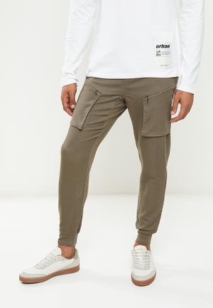 skinny cargo pants men