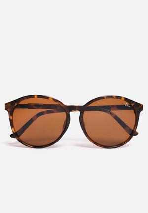 Rocking The Daisies Essentials | Fashion Blog | Superbalist