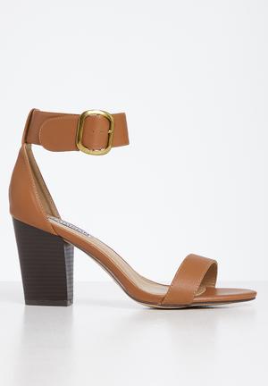 Women Block Heels - Buy Block Heels for Women Online | SUPERBALIST