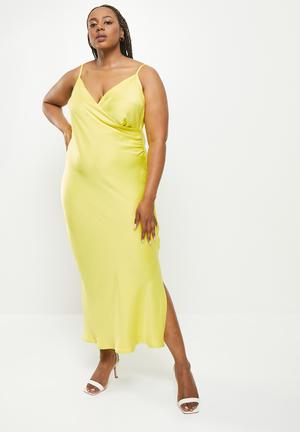 Superbalist dresses 2024 plus size