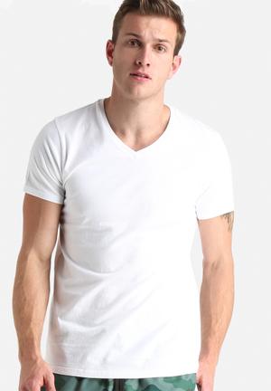 Ryan V-Neck Tee