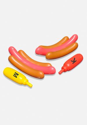 Hotdog Battle Float