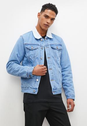 Buy online Denim Jacket Blue from shrugs & Jackets for Women by Laxmi  Readymade for ₹1550 at 48% off | 2024 Limeroad.com