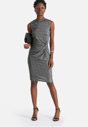 Doria Highneck Dress
