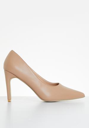 Court heels south africa sale