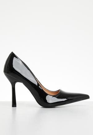 Women's Black Heels - Buy Black Heels for Women Online | SUPERBALIST