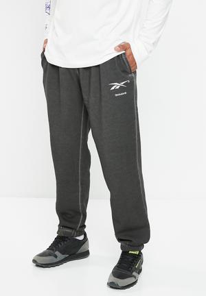 adidas | Linear Slim Fit Cotton Joggers Womens | Closed Hem Fleece Jogging  Bottoms | SportsDirect.com