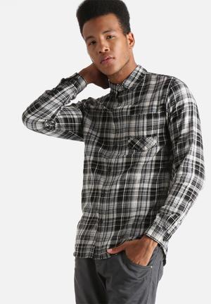 Set slim shirt