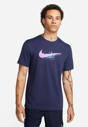 Industriel studieafgift tjener Buy Nike Sport T-Shirts for Men Online at Best Price | SUPERBALIST