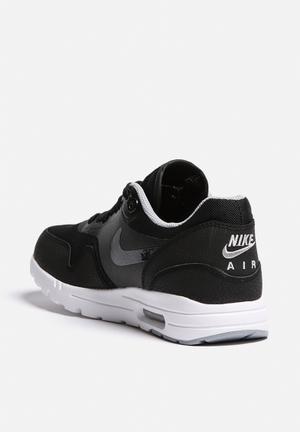 air max 1 ess