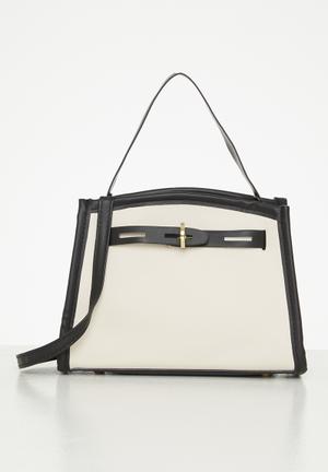 Voyager Medium Color Block Logo Tote Bag michaelkors｜TikTok Search