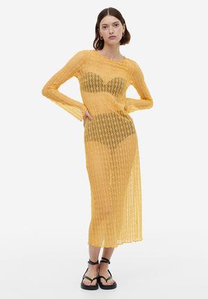 Michael kors hotsell yellow crochet dress