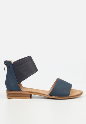 Superbalist discount sandals sale