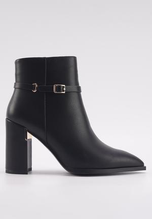 Boots (High Heels) - Women - Bobbies - Fall/Winter