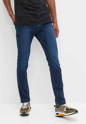 Lee Boys' Skinny Fit Denim Jeans - Ultra Stretch Casual Pants for Boys  (2T-16) - Walmart.com