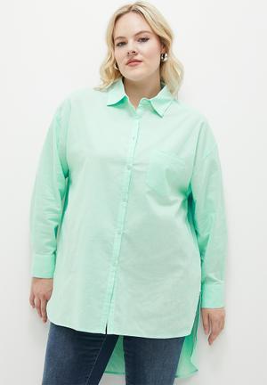 Buy Plus Size Tops For Women Online at Best Price