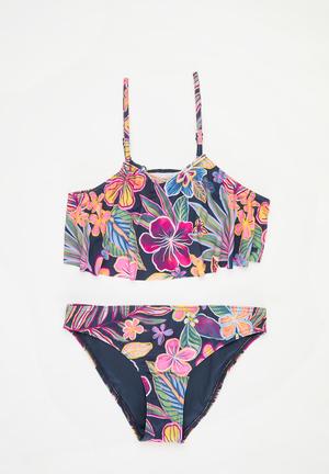 Teen Girls Vacation Memories - Two Piece Crop Top Bikini Set For