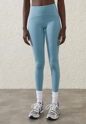 DryMove™ Pocket-detail sports tights - Lavender blue - Ladies