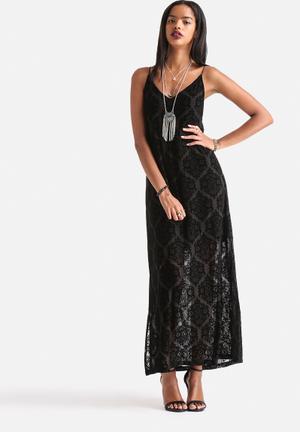Ebony Romantic Flocking Lace Maxi Dress