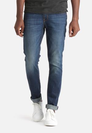 Skinny fit jeans