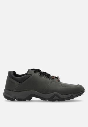 Cheap mens shoes on sale online south africa