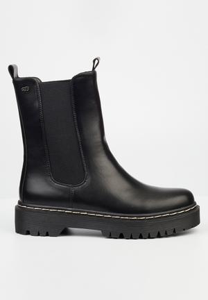 superbalist chelsea boots