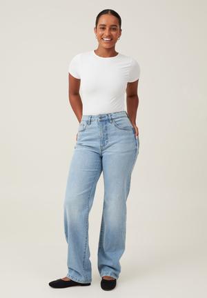 Women's White 3/4 Denim Jeans - Sexy & Slimming Style - Daisy's Closet –  Daisy's Closet