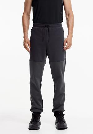 DryMove™ Sports Pants with 4-way stretch - Black - Men