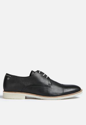 Billy Leather Shoe