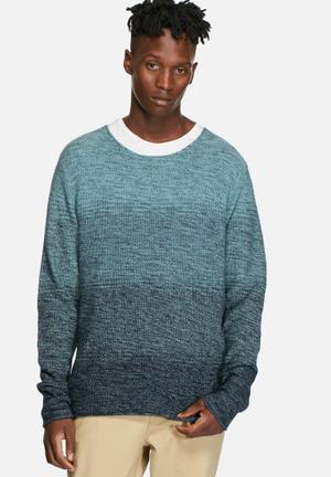 Basket Knit Crew