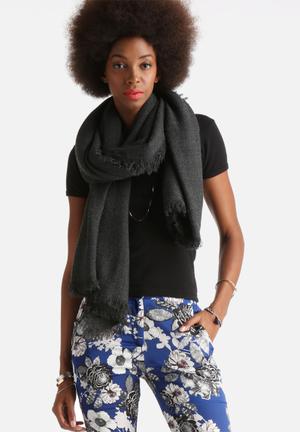Pernille Solid Scarf