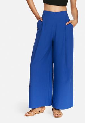 Modern love pants