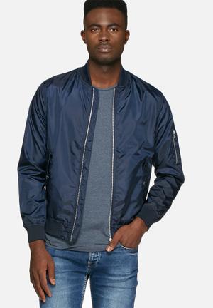 Weekend bomber