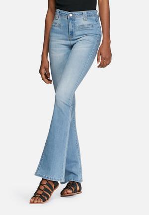 Calm flared jeans