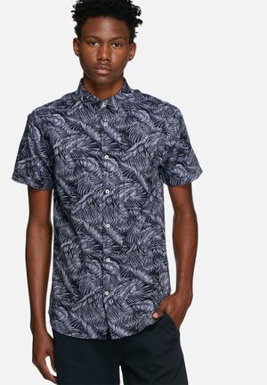 Tucker slim shirt