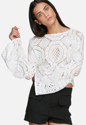 Lacy wide sleeve blouse