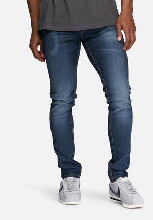 AKM skinny jeans