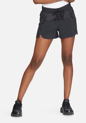 Bonded shorts