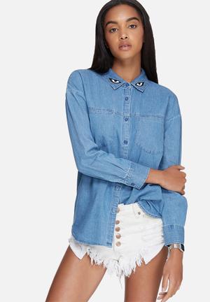 Longline denim shirt with collar embroidery